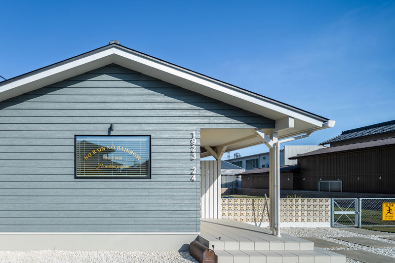 アウトドアリビングを楽しむ平屋のカリフォルニアスタイル 施工実績 岐阜の注文住宅 工務店なら10年連続no 1の森住建 アウトドアリビングを楽しむ平屋のカリフォルニアスタイル 施工実績 岐阜の注文住宅 工務店なら10年連続no 1の森住建