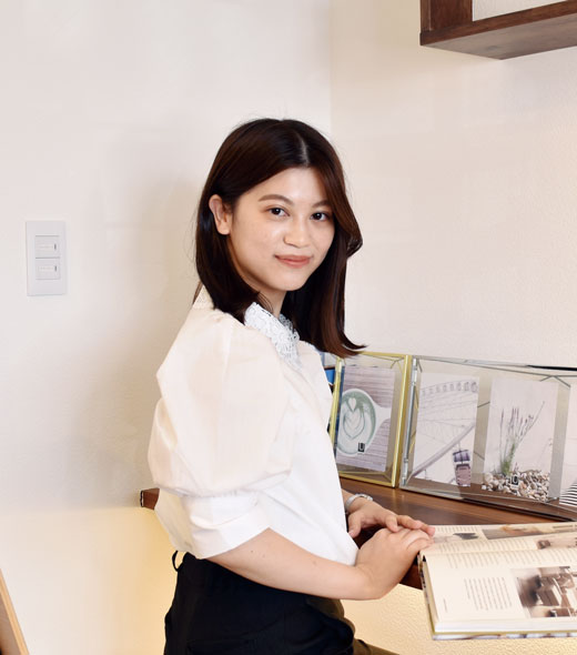 井上 菜々子