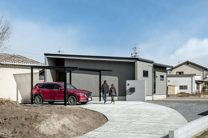 「家賃を払い続けるより、自分たちの家を」結婚から始まった家づくり
